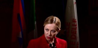 Migranti, Giorgia Meloni: “Nessuno scontro con le toghe”