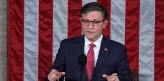 Usa, Mike Johnson eletto speaker della Camera