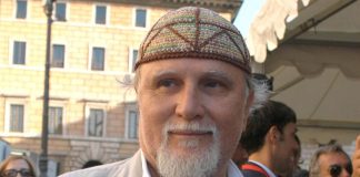 Attacco Hamas, Moni Ovadia: “Frutto della politica cieca di Israele”