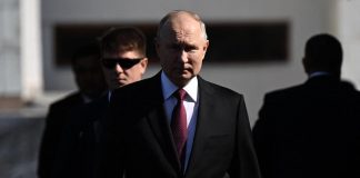 Putin: “Israele ha diritto di difendersi, ma creare Palestina indipendente”