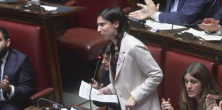Israele, Schlein: “Condanna per Hamas ma non voltare spalle a popolo palestinese”