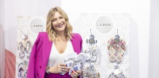 L.A Water for wedding, la Stefanenko a Roma Sposa con le ‘ciabattine gioiello’