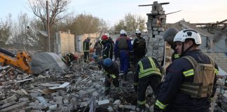 Ucraina, Russia attacca centro di Kharkiv. Droni su Odessa
