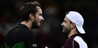 Atp Parigi-Bercy, sorpresa Dimitrov: Medvedev eliminato