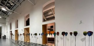 ‘Personae’, l’enigma delle maschere di Bruno Pellegrino all’Adi Design Museum