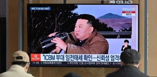 Nordcorea lancia razzo con satellite spia, scatta l’allarme in Giappone