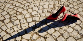 Femminicidi, un bambino su tre ha assistito a omicidio della mamma