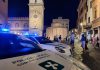 Si rifiuta di presentare i documenti e aggredisce due agenti della Polizia Locale. Arrestato 26enne