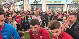 Tutti pazzi per il Mantova: in 200 al Virgilio per Monachello e Fedel