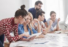 Lavoro, nel Mantovano cresce la fascia 15-34. Ma in Italia diminuiscono i giovani