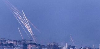 Israele, Usa: “Ancora nessun accordo su ostaggi”. Msf: “Attaccato nostro convoglio Gaza”