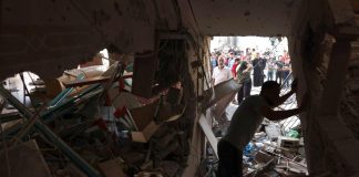 Israele-Hamas, Qatar: “Tregua inizierà domani mattina alle 6”