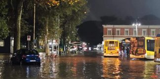 Alluvione Prato, in tre ore 200 mm di pioggia. Sindaco in città: “Uno choc”