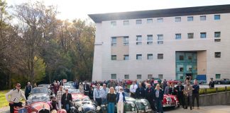 Automobilismo, 1000 Miglia Warm Up Usa a Shawn e Leanne Till su Alfa Romeo 6C 1750 GS