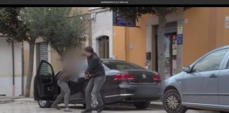 Inviato di ‘Mi manda RaiTre’ preso a bastonate