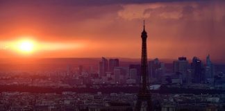 Stangata parcheggi per Suv e 4×4, Parigi si prepara al voto