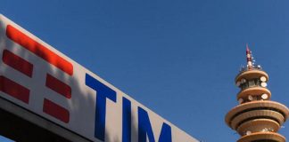 Tim, attesa per decisione su offerta Kkr