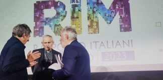 Nel 2022 il 44% di chi lascia Italia ha tra i 16 e i 34 anni
