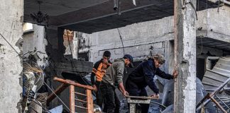 Gaza, raid a Natale su campo profughi: 70 morti