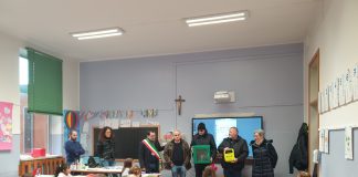 Caem dona un defibrillatore alla scuola Primaria di San Silvestro