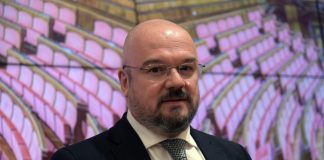 “La Juve ruba da 50 anni”, tifosi bianconeri contro il senatore Borghi