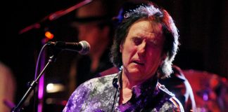 Morto Denny Laine, fondò i Wings con Paul McCartney: aveva 79 anni