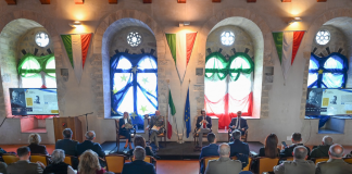 Palermo, presentato il Calendesercito 2024