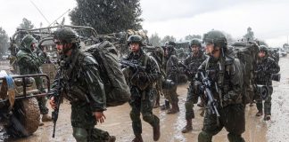 Gaza, Israele: “Avanti con o senza sostegno internazionale”. 10 soldati morti in imboscata