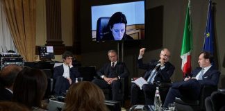 Roma, Gualtieri: “Un ciclo di rifiuti non governato va in mano alla criminalità”