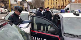 Ostia, coppia rapinata in casa in pieno giorno: bottino da 700 mila euro e banditi in fuga