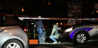 Attentato Parigi, chi è l’aggressore