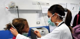 Polmoniti, 2 casi di mycoplasma nei bambini in Italia