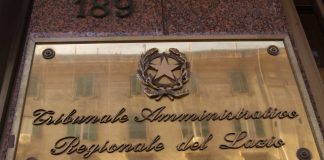 Extraprofitti energia, Tar del Lazio rimette la questione alla Consulta