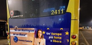 “Né con Washington né con Mosca”: genera dibattito la campagna di comunicazione sugli autobus torinesi dell’on. Gianna Gancia