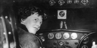 Amelia Earhart, trovato nel Pacifico il relitto di un aereo: “E’ quello della leggendaria aviatrice”