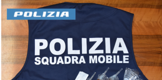 Un etto di eroina in auto e siringhe già pronte all’uso in casa. In manette un 41enne