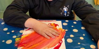 “Le ali colorate”. Nel week end la mostra che unisce i bimbi di Nyumba Ali e Casa del Sole