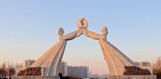 Venti di guerra in Corea, a Pyongyang demolito l”Arco della riunificazione’: la mossa di Kim