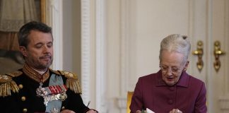 Danimarca, la regina ha abdicato: Federico X è il nuovo re