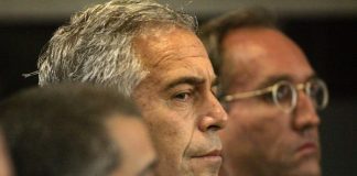 Caso Epstein, pubblicati nuovi documenti: tra le carte torna il nome di Clinton