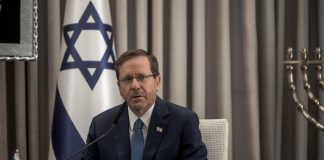 Piano per il dopoguerra a Gaza, Israele “non vuole trasferire a forza palestinesi”