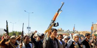 Yemen, nuovo attacco Usa-Gb contro Houthi