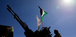 Mar Rosso, il punto sulla missione Ue. Nuovo raid Usa-Gb contro Houthi