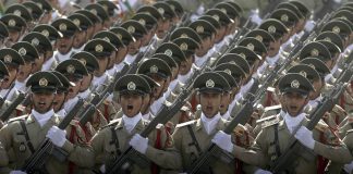 Iran avverte il ‘nemico’: “Risponderemo a qualsiasi attacco”