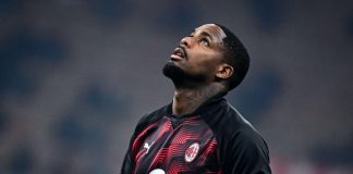 Cori razzisti contro Maignan, Milan-Bologna si ferma al 16′