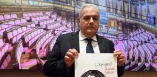 Ilaria Salis, Tajani parla con ministro Ungheria. Il padre della donna: “Qualcosa si muove”