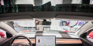 Auto elettriche ferme a Chicago, l’esperto del PoliMi: “Incuria e freddo possibili cause”
