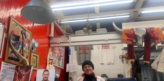 Roma, a Testaccio tifosi ‘in lutto’: “De Rossi non è Mourinho”