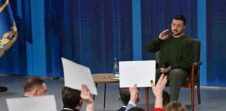 Ucraina, Zelensky: “Armi da Occidente o perdiamo la guerra con la Russia”