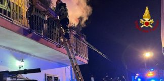 Esplosione in un appartamento nel Napoletano, muore coppia di anziani